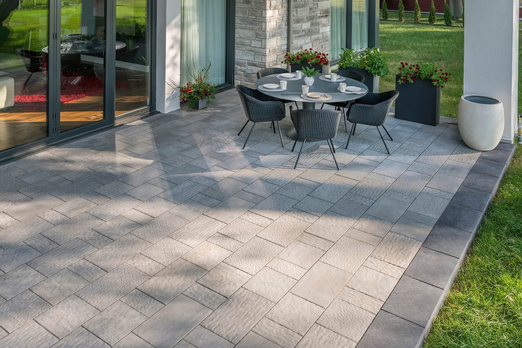 Zuko Grande Slab Ash Charcoal